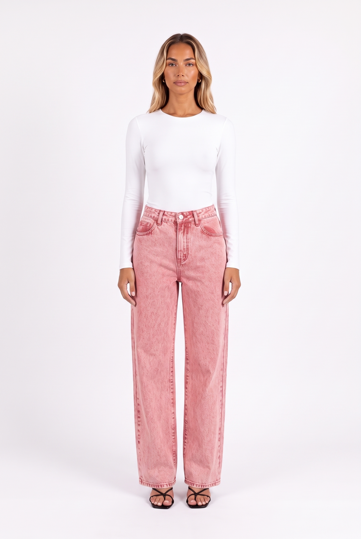 Wide straight-leg jeans in Pink — front